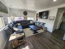 Private Hot Tub · 2BR Downtown Cañon City - Image 5